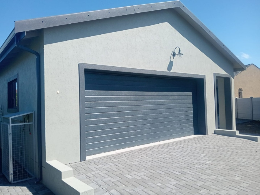 3 Bedroom Property for Sale in Aston Bay Eastern Cape